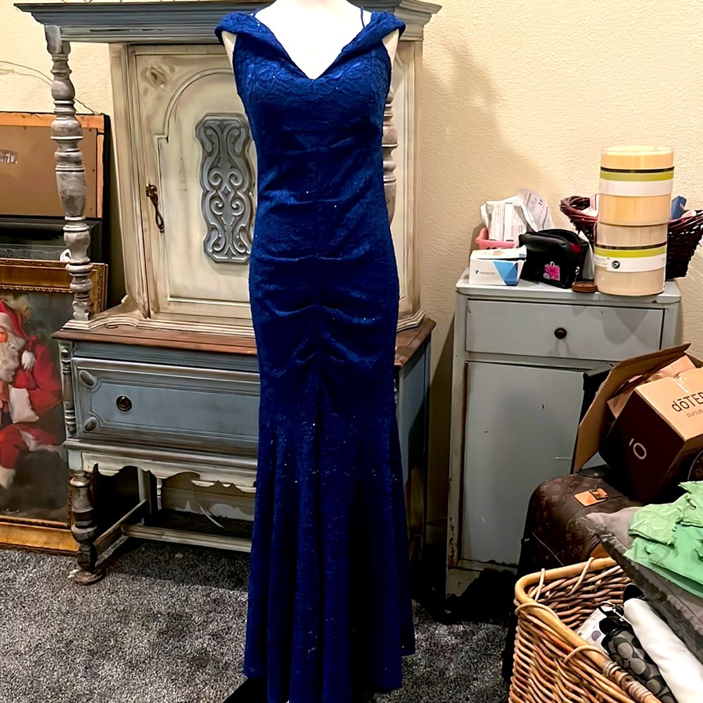 La Scala USA Mermaid Gown Size L